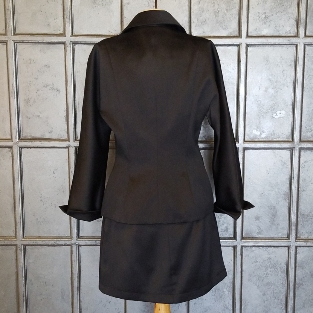 BCBG Maxazria 3 pc. Suit - Picture 4 of 9